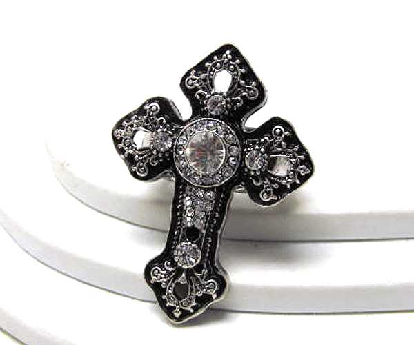 Multi crystal metal filigree cross stretch ring