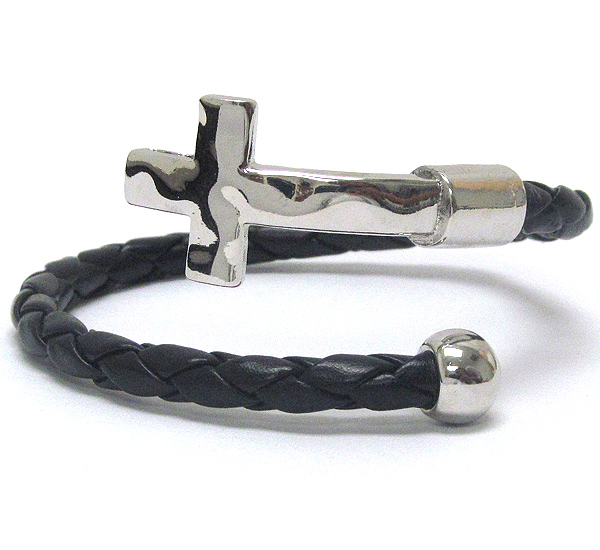 Hammered cross tip and braid wire band adjustable bracelet