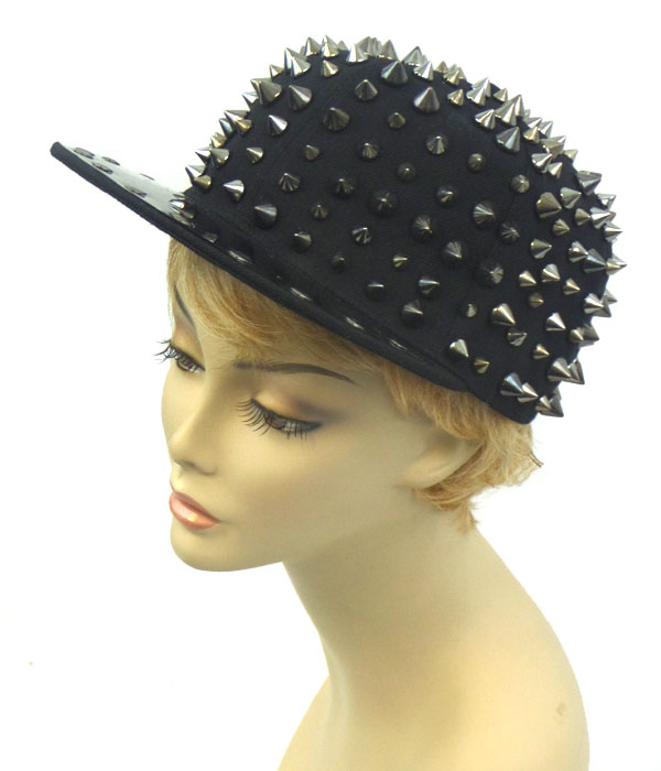 Spike all over and black tone brim punk hiphop cap