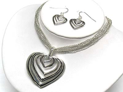 Metal heart pendant and multi metal strand neckalce and earring set