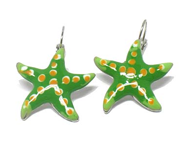 Enamel covered starfish earring 