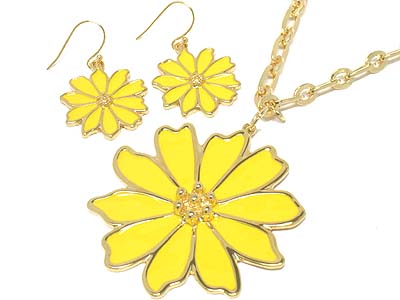 Enamel covered large flower pendant necklace and earring set