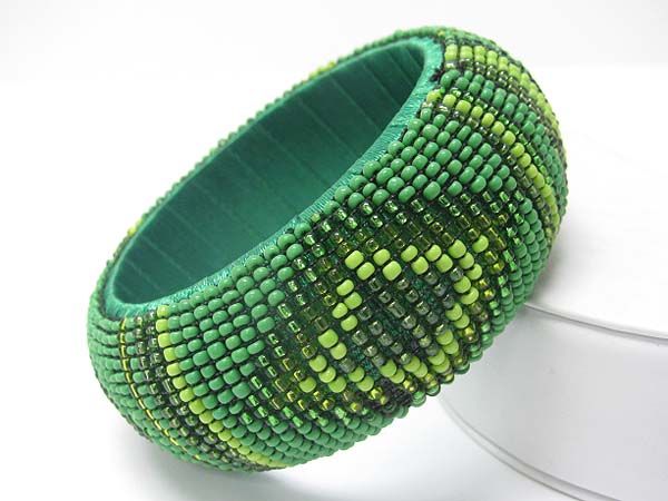 Seed beads deco wrapped bangle