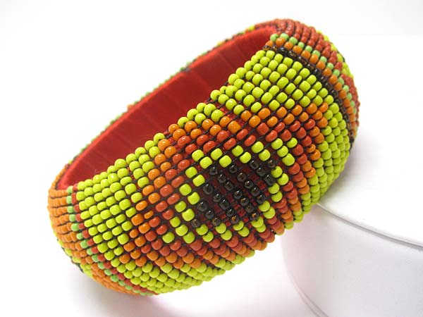 Seed beads deco wrapped bangle