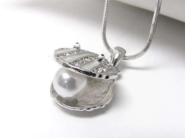 Made in korea whitegold plating crystal and metal epoxy pearl shell pendant necklace