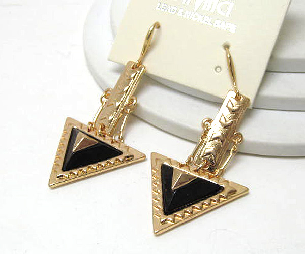 Metal triangle and acryl fashion arrow style  drop earring 