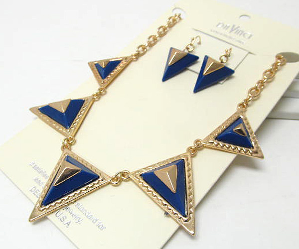 Metal triangle patern and acryl fashion style drop chain necklace earring set