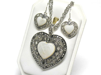 Marcasite look heart pendant neckalce and earring set