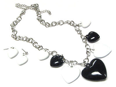 Black and white multi acryl heart dangle necklace and earring set