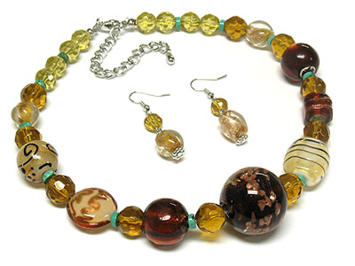 Glass large yellow tone  ball and acrylic bead necklace and earring set 