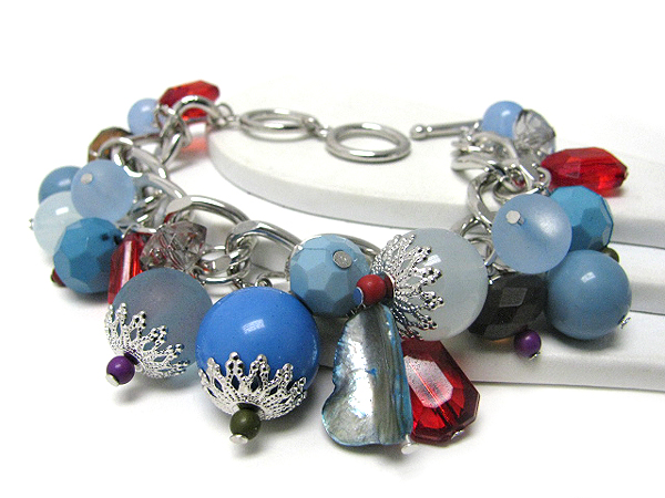 Multi color and material mixed charm toggle bracelet