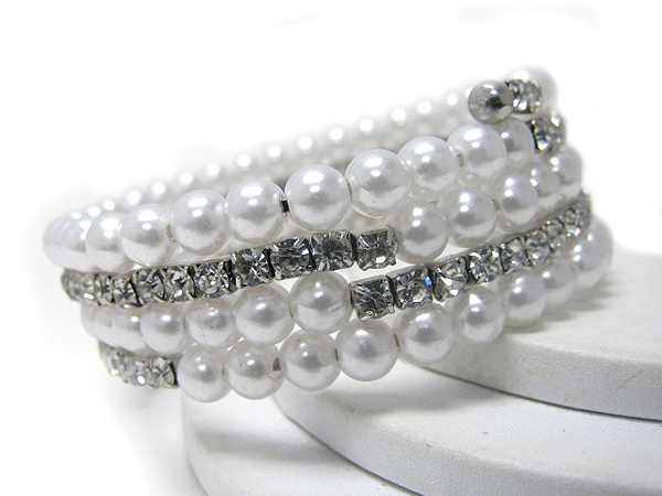 Pearl beads and rhinestone stretch bracelet