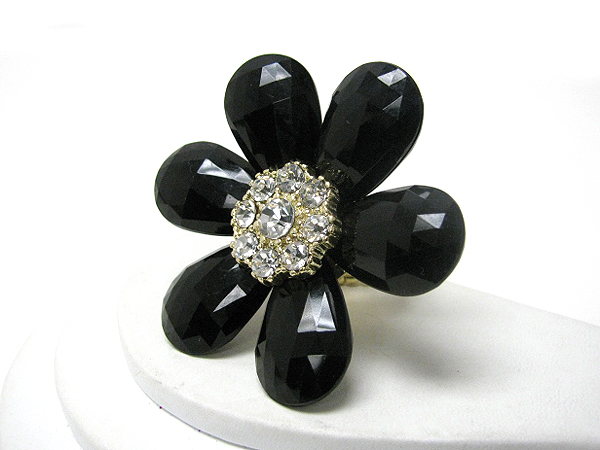 Crystal center and acrylic petal stretch ring