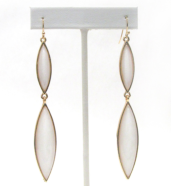 Metal textured two glass arrowhead stone drop earring