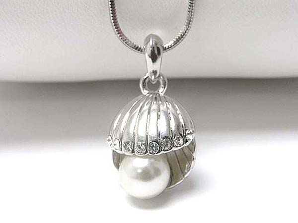 Made in korea whitegold plating crystal stud pearl shell pendant necklace