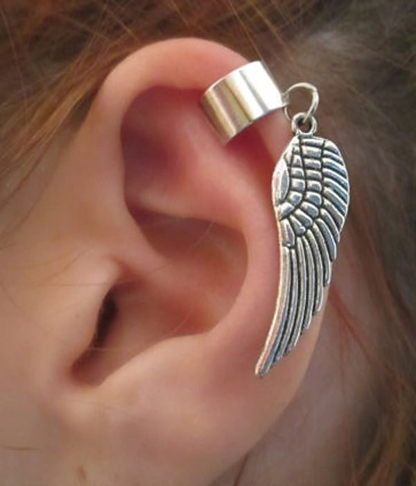 Angel wing dangle ear clip