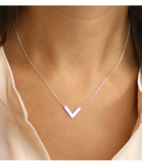 Etsy style simple chevron necklace