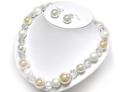 Pearl and glass beads mixed necklace set