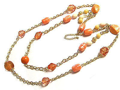 Chain and natural stone beads long necklace