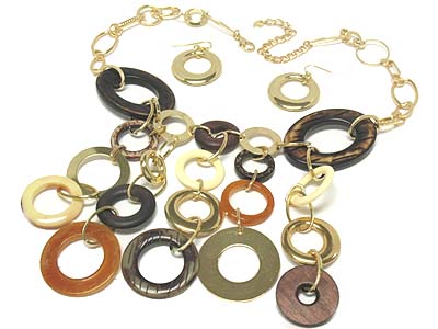 Multi material donut dangles necklace and earring set