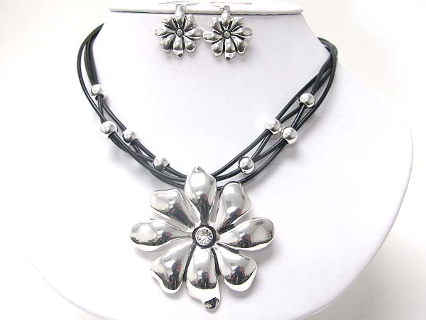 Metal flower pendant multi cord necklace earring set 