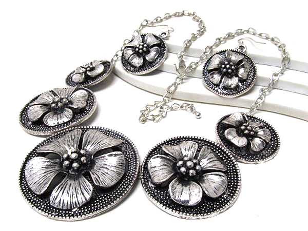 Metal texture five fashion style flower drop chian necklace earring set