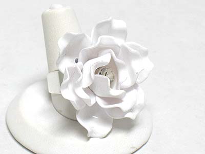 Crystal and enameled metal flower ring