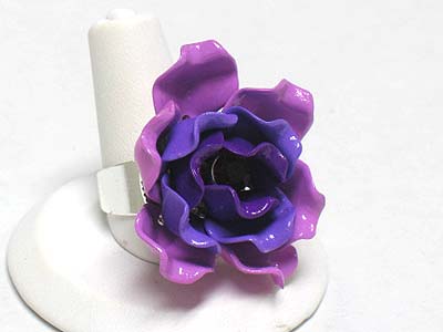 Crystal and enameled metal flower ring