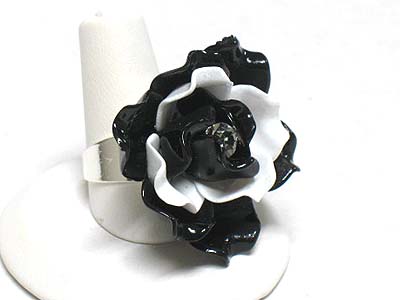 Crystal and enameled metal flower ring