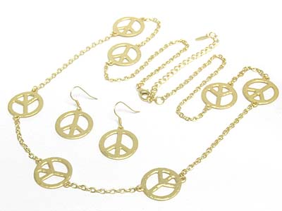 Matt metal multi peace long necklace and earring set  