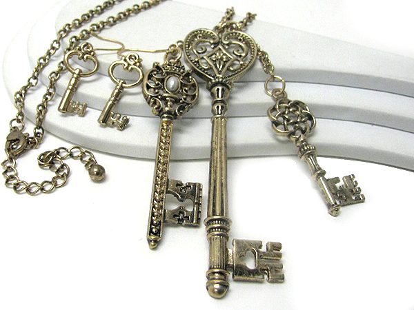 Large triple key drop long necklace earring set