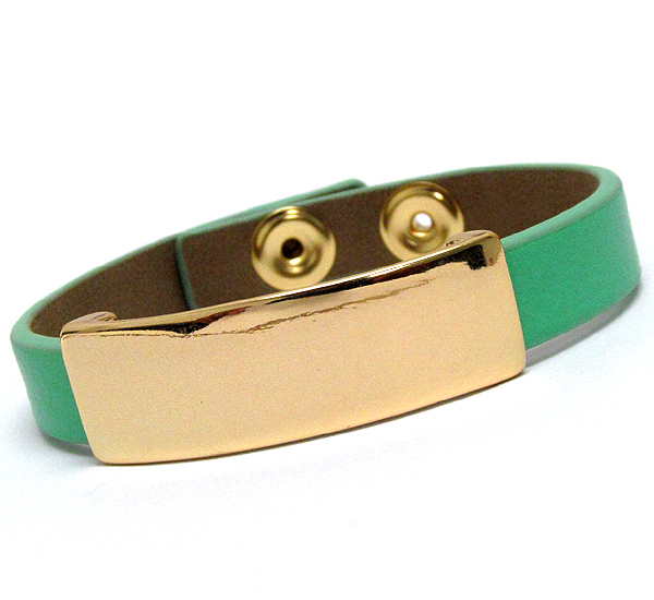 Plain metal plate and leatherette band bracelet