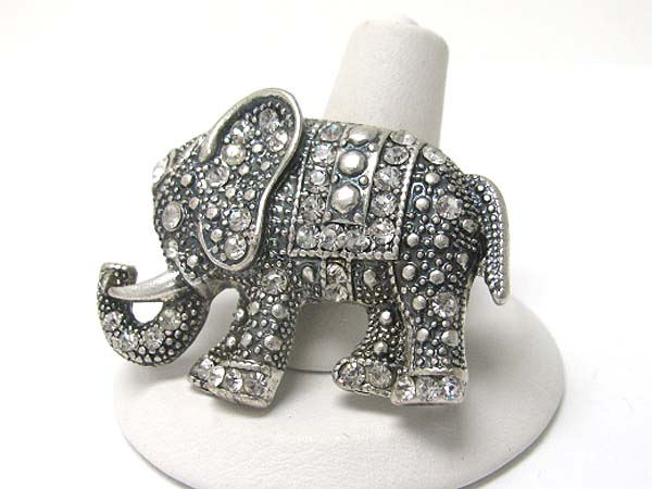 Crystal stud elephant stretch ring