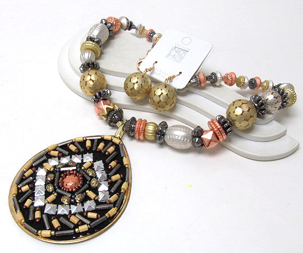 Metal fashion large tear drop inside multi seed beads with spikes and multi small wood drop fashion mixed balls and mixed rings necklace earring set