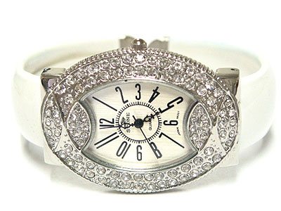 Double crystal fram oval shape face cuff bangle watch