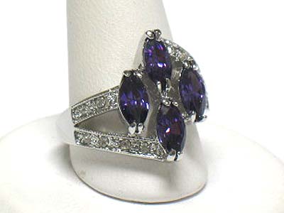 Four cubic and crystal side ring