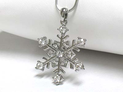 Crystal snowflake pendant necklace