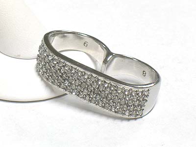 Crystal stud metal dual finger ring