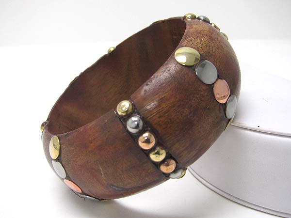 Metal stud carved round wood bangle