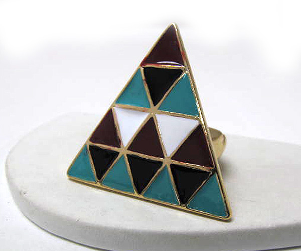 Metal epoxy triangle azteca patern stretch ring -western