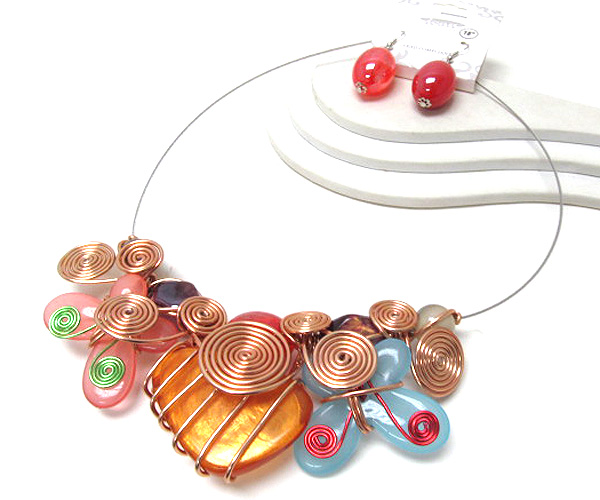 Natural murano glass shape and center acryl butterfly wire metal flower with wire art link necklace earring set