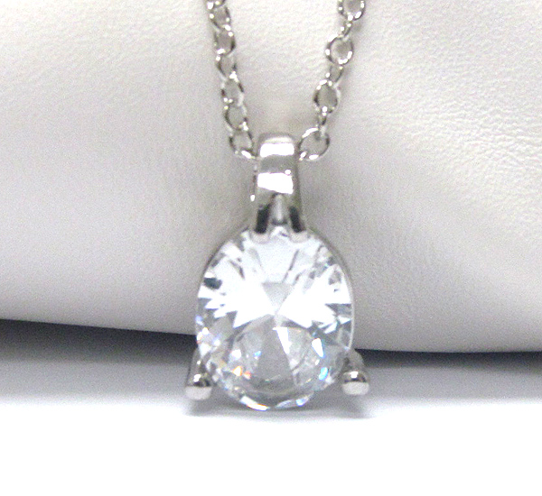 Oval shape facet cubic zirconia pendant necklace