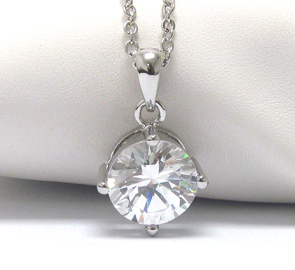 Facet cubic zirconia pendant necklace