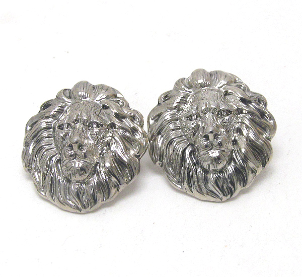 Lion head rihanna style earring