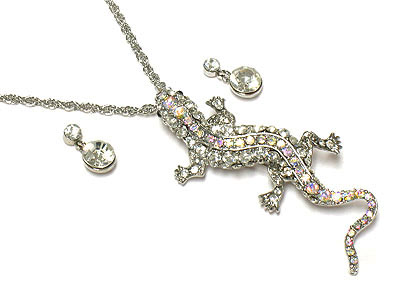 Crystal lizard necklace set