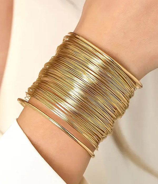 Multi layer wire wrap bangle bracelet