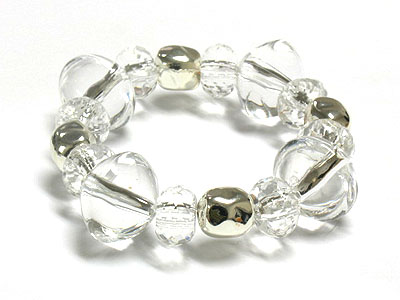 Lucite ice bead and small metal lump stretch bracelet