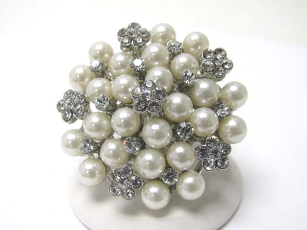 Crystal and pearl ball snow flake top metal stretch ring