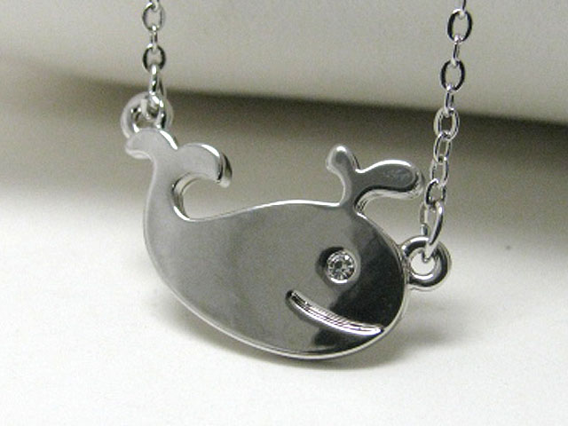 Made in korea whitegold plating crystal stud flat whale pendant necklace