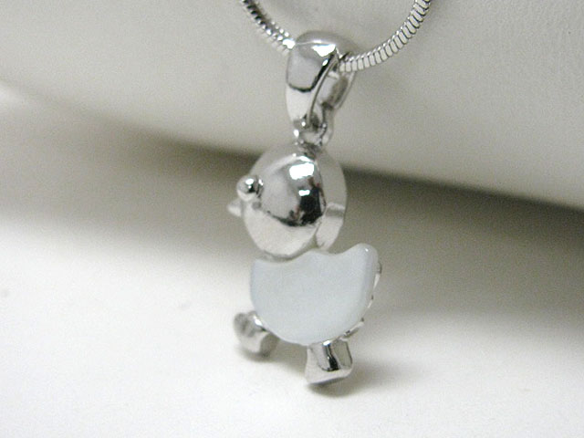 Made in korea whitegold plating mother of pearl chick pendant necklace